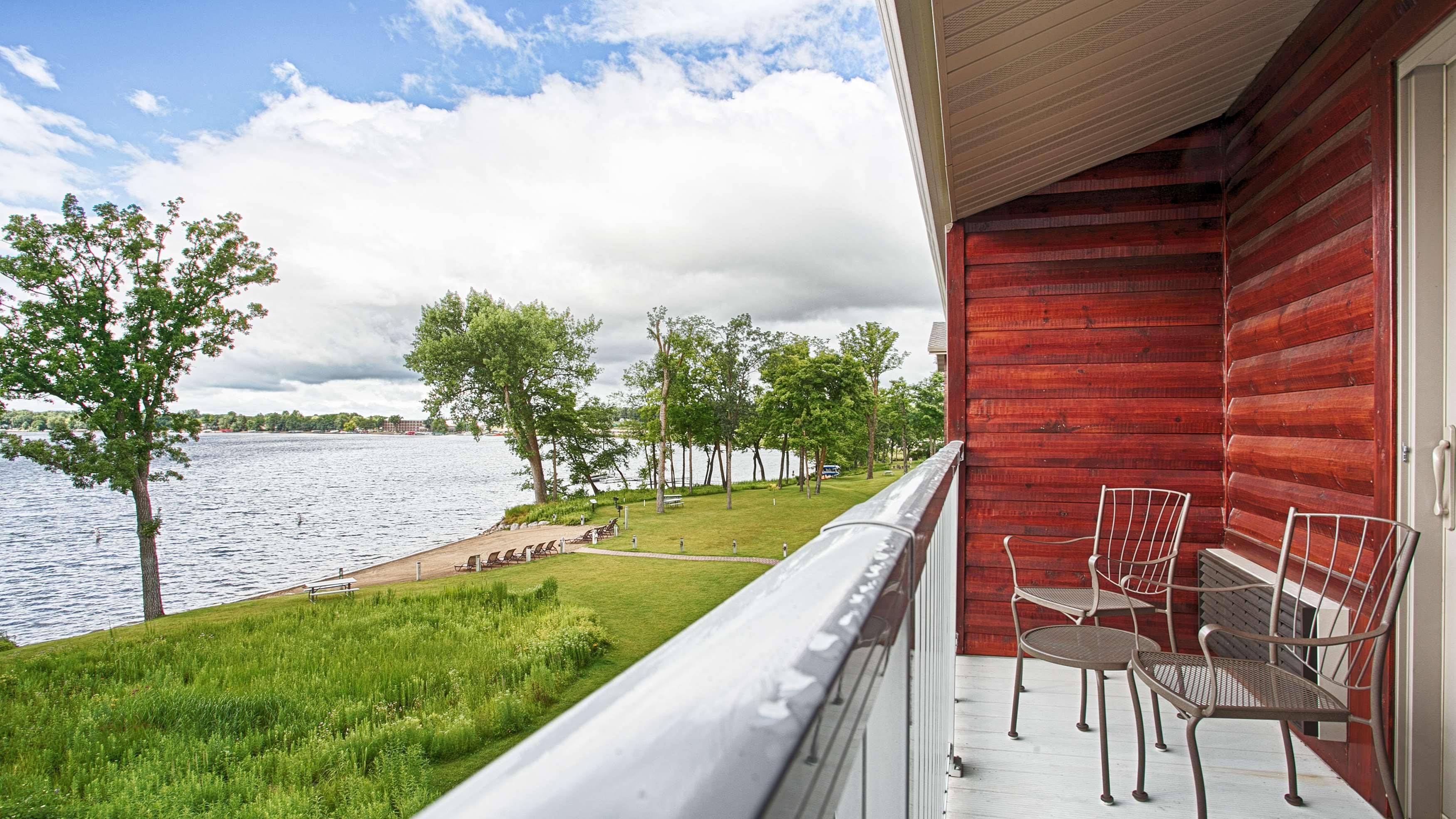 Best Western Premier The Lodge On Lake Detroit Детройт-Лейкс Екстер'єр фото