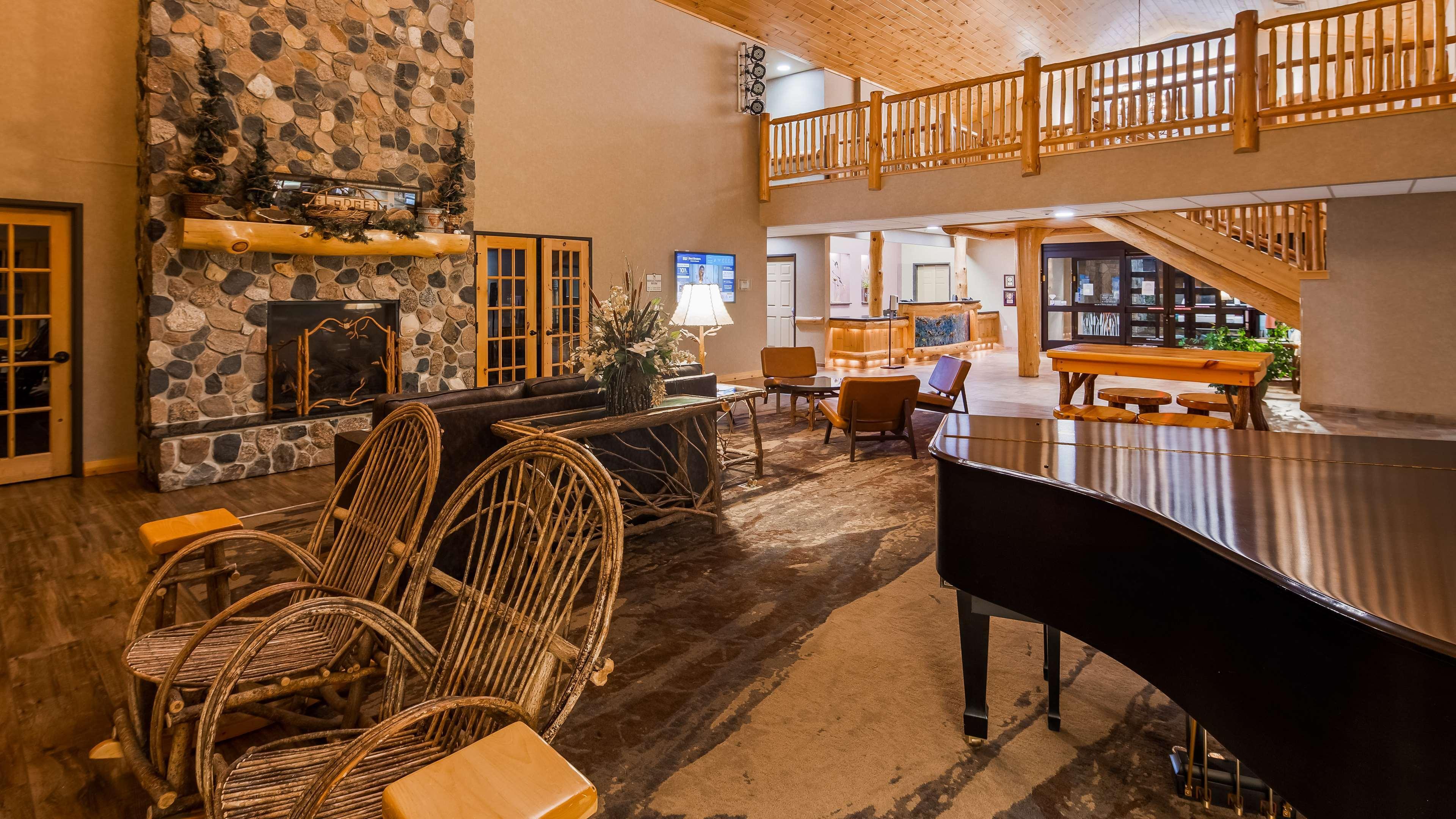Best Western Premier The Lodge On Lake Detroit Детройт-Лейкс Екстер'єр фото
